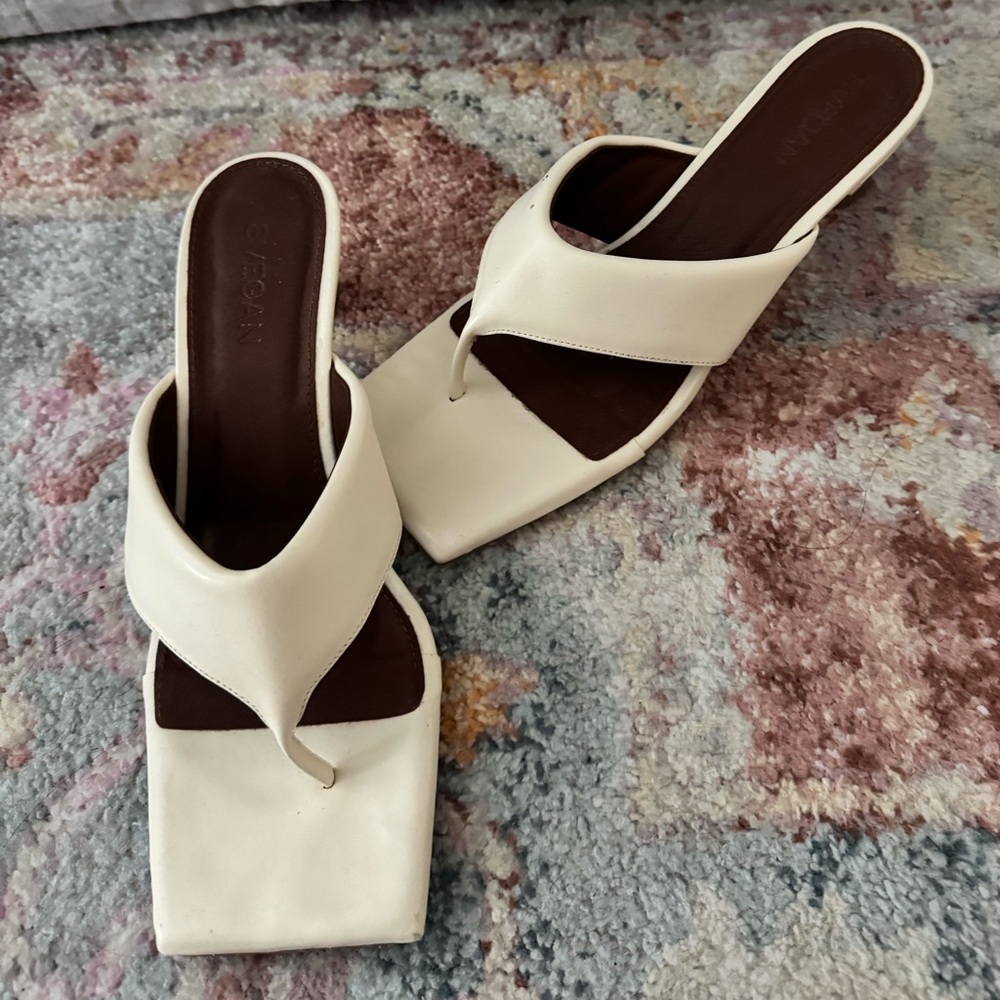 SVegan Cream Heeled Flip Flop Sandals - Size 39